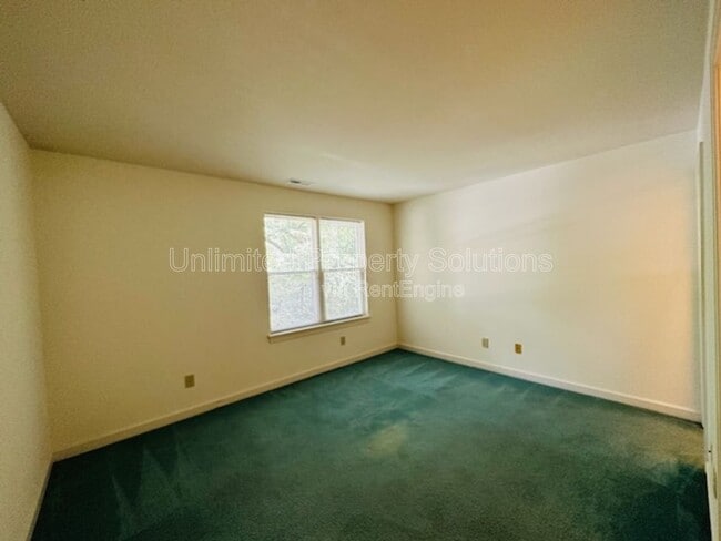 Building Photo - 5813 Wrightsville Ave