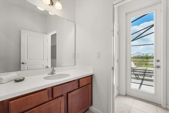 Building Photo - 301 Ballo Dr