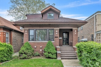 Building Photo - 8127 S Jeffery Blvd