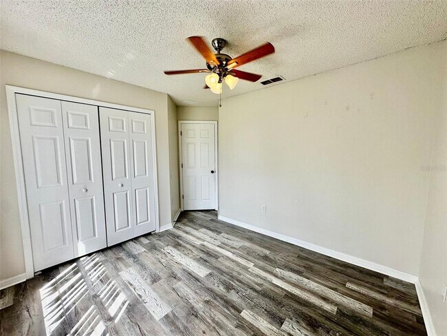 Building Photo - 638 Muskrat Dr