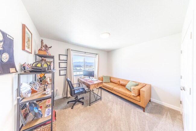 Building Photo - 3542 W 4150 S