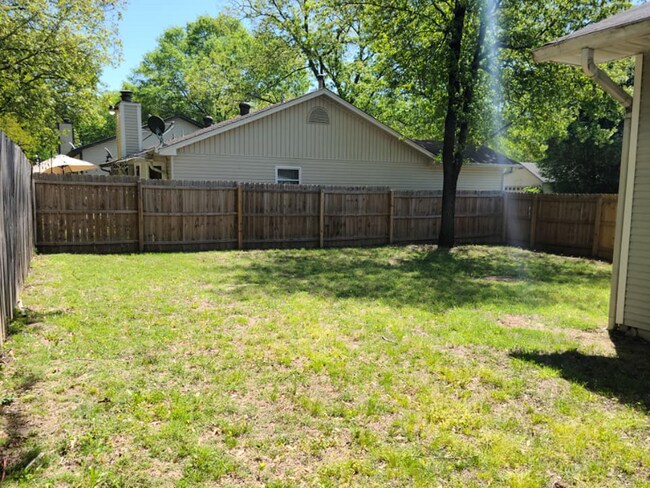 Building Photo - 12724 Goldleaf Dr