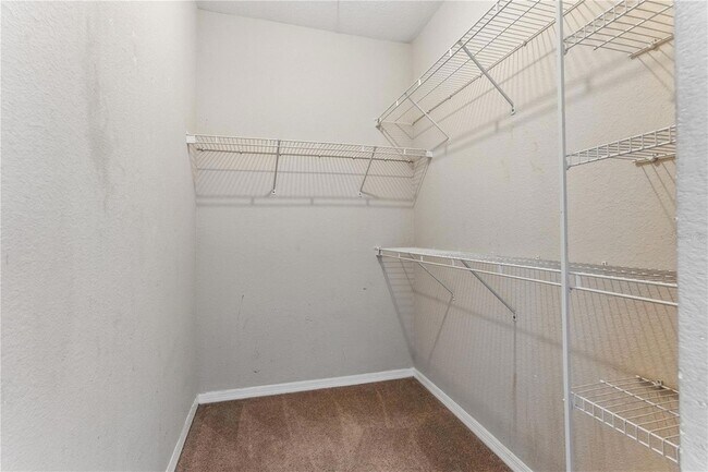 Building Photo - 6153 Metrowest Blvd