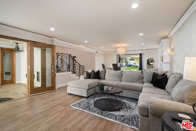 Building Photo - 22711 Margarita Dr