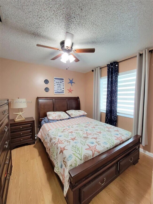 Building Photo - 12989 SW 251st Terrace