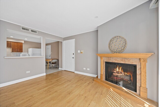 Building Photo - 11126 S 84th Ave