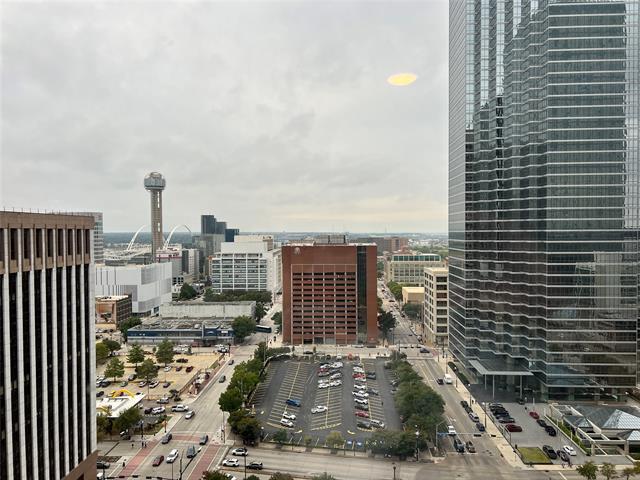 Building Photo - 1200 Main St