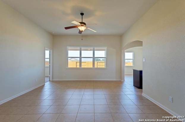 Building Photo - 7810 Creekshore Cove