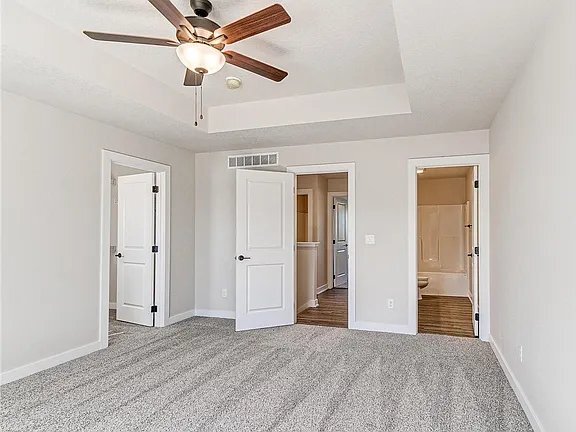 Building Photo - 6935 Bluebell Ct