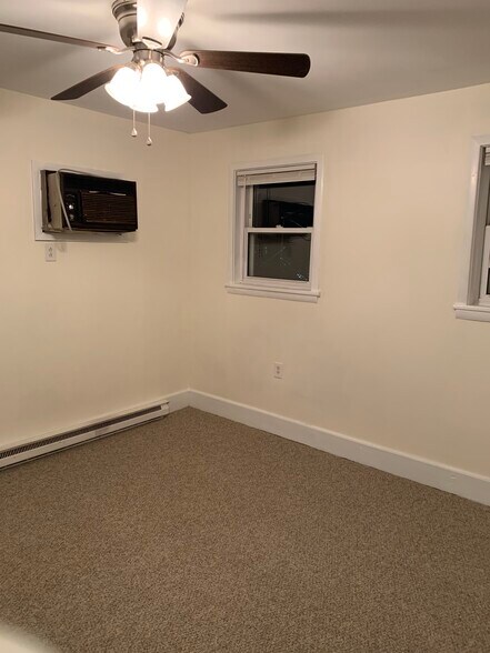 Second Bedroom - 76 Boiling Springs Ave