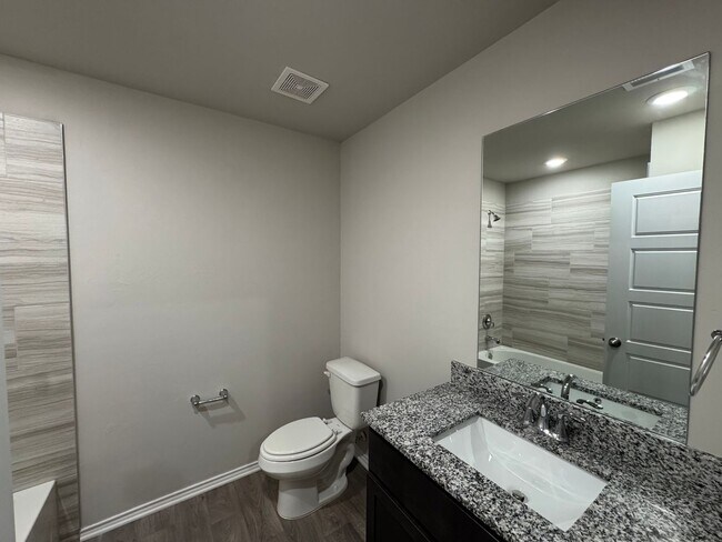 Building Photo - Beautiful 4 Bedroom 2.5 Bathroom Home in Piedmont Schools (Neighborhood Park/Splash Pad)