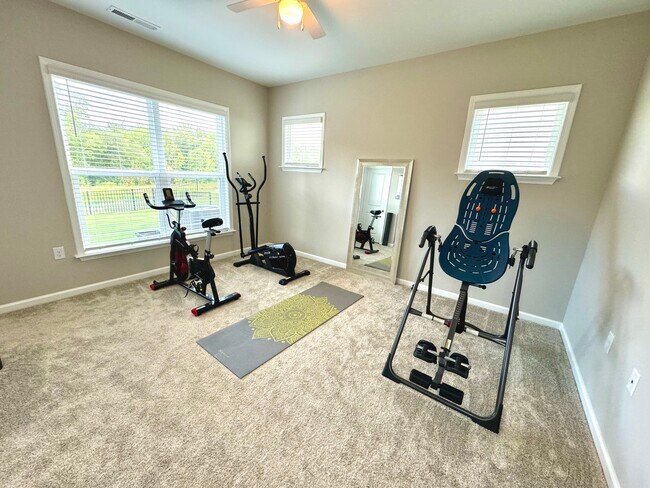 Building Photo - 321 Heritage Regency Dr