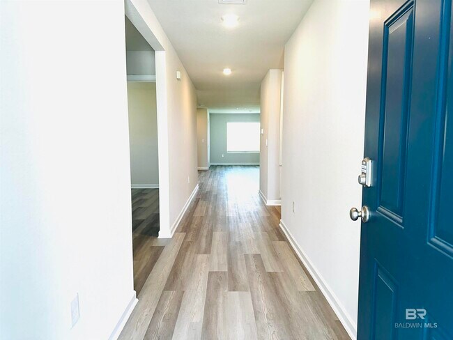 Building Photo - 394 Preston Wy