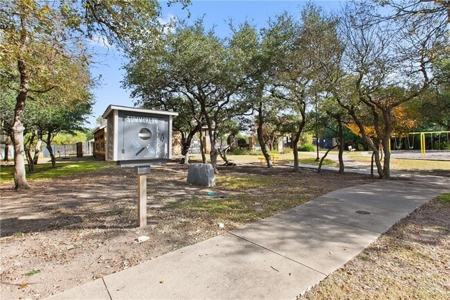 Building Photo - 116 Mallard Ln