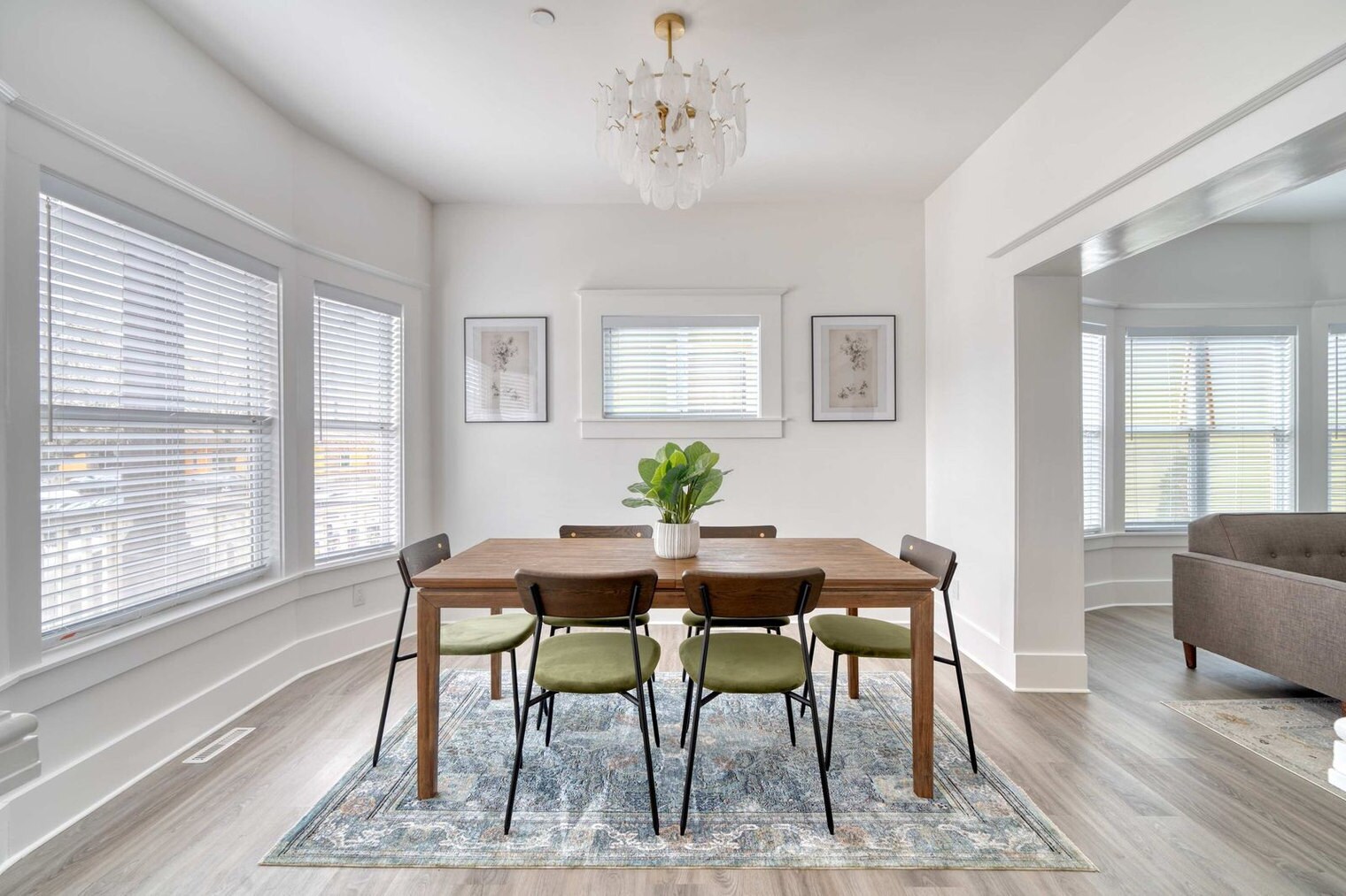 Building Photo - 315-317-317 NE Beech St