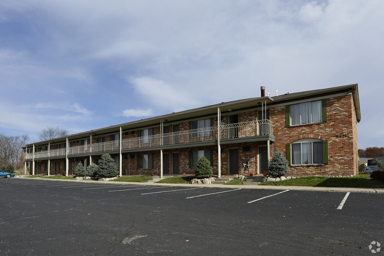 Davis Creek Apartments Flats Portage