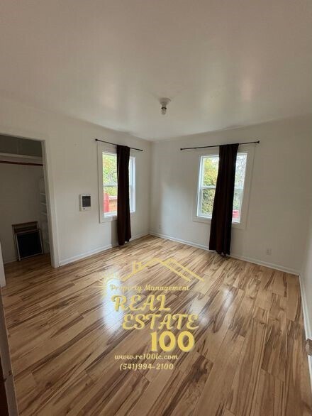 Building Photo - 1751 NW 35th Pl