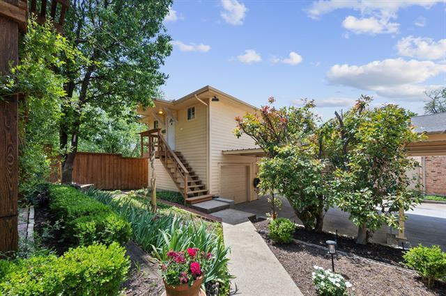 Building Photo - 8525 Briarwood Ln
