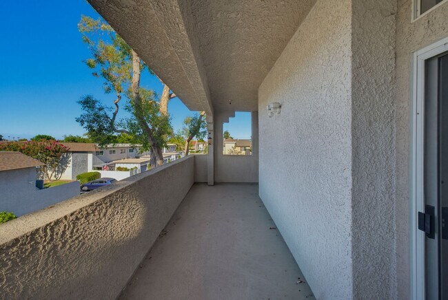 Building Photo - 4591 Warner Ave