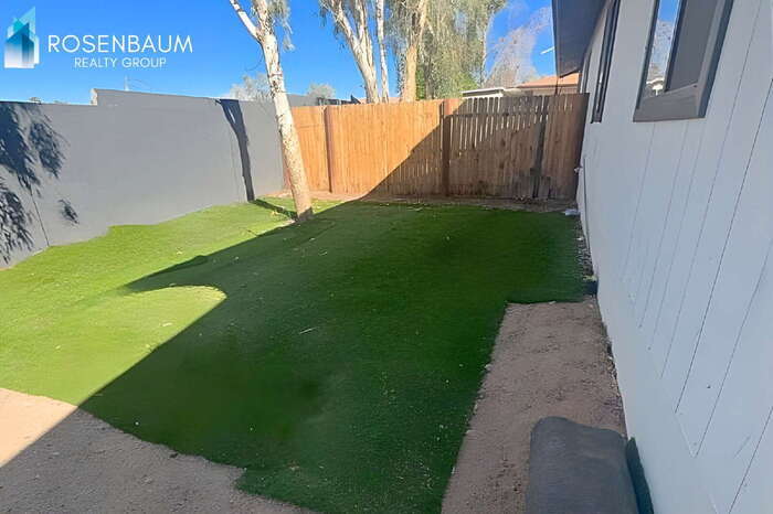 Building Photo - 548 S Udall