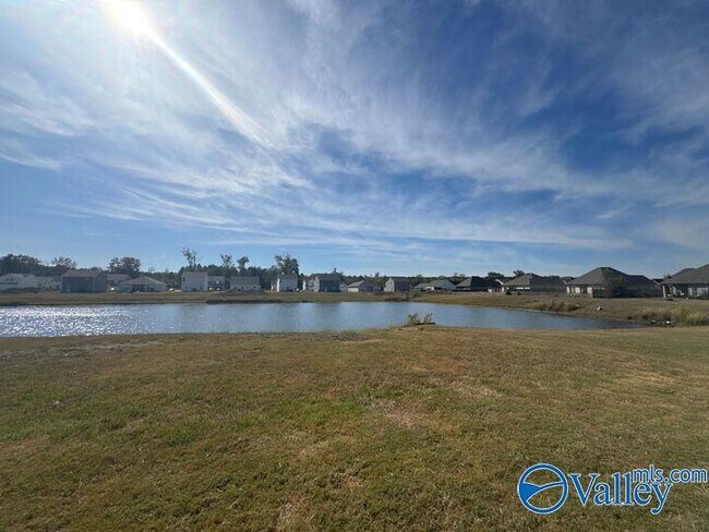 Building Photo - 1142 Freedom Pkwy