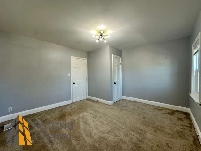 Building Photo - Spacious 3BR/2BA Home with Finished Baseme...