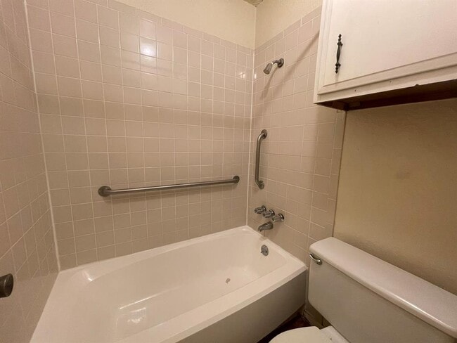 Building Photo - 2507 Sweet Clover Dr