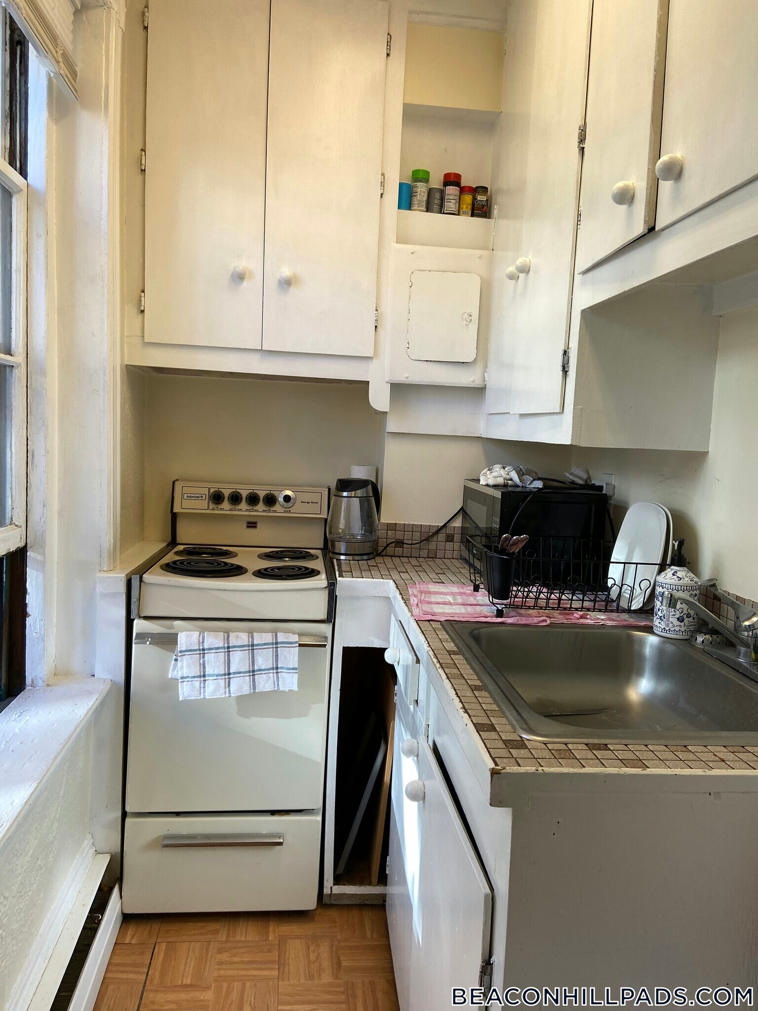 Building Photo - 41 Anderson St