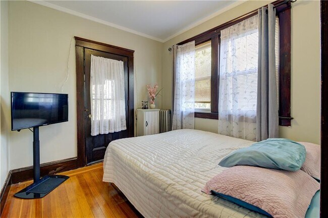 Building Photo - 131 Washington Ave