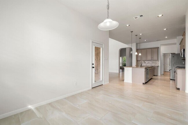 Building Photo - 2107 Pearl Bay Ct