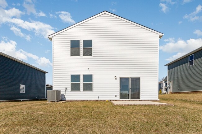 Building Photo - 4 Bed 3 Bath New Build! Available Now!