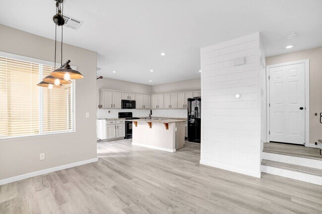 Building Photo - STUNNING SUMMERLIN GEM! 3-BEDROOM 2.5 BATHS!