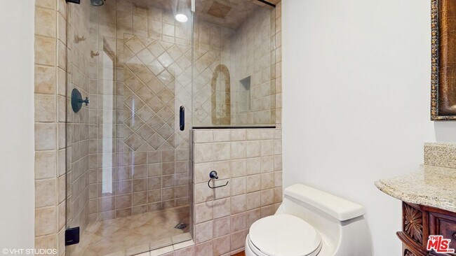 Building Photo - 3311 Deronda Dr