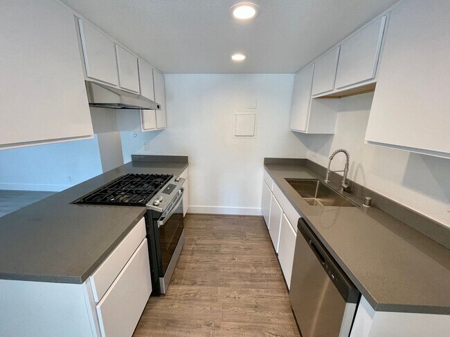 Building Photo - 6609-6611 50th St