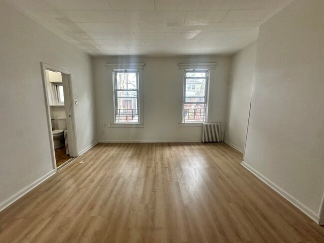 Building Photo - 87 Terrace Ave