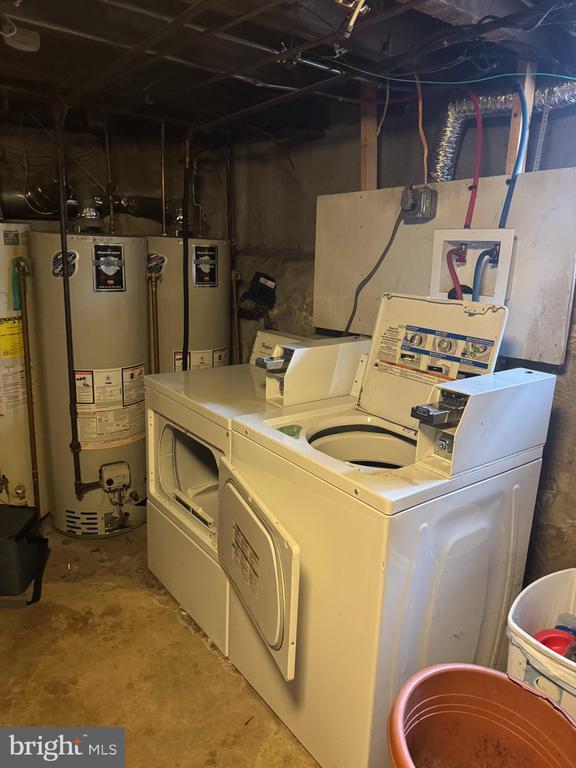 Building Photo - 525 N 32nd St