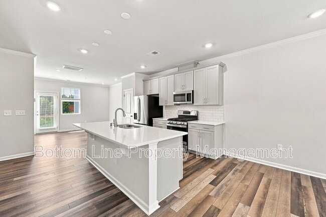 Building Photo - 1204 Lily Loch Wy