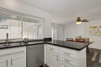 Building Photo - 10559 Westonhill Dr