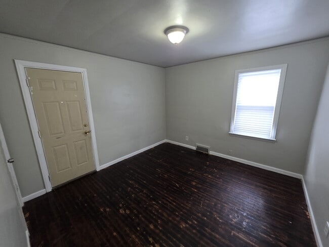 Building Photo - 16672 Lauder St