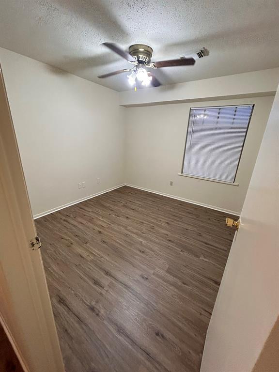 Building Photo - 13906 Buckingham Dr