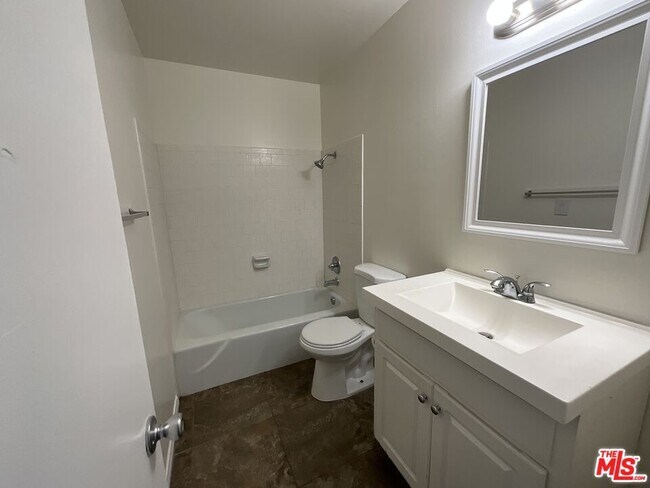 Building Photo - 1287 Olive Tree Ln