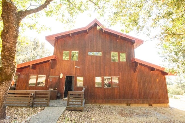 Primary Photo - Charming Lindal Cedar Home on 10 Acres