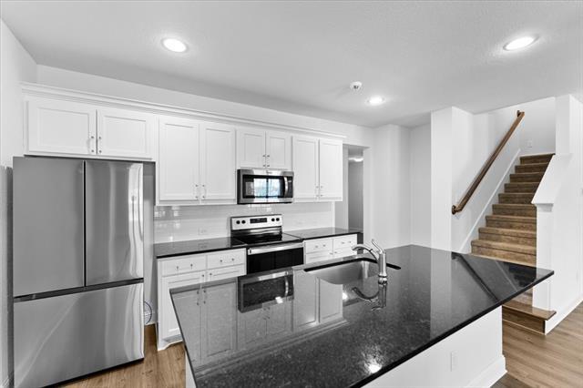 Building Photo - 4226 Swinley Frst Dr