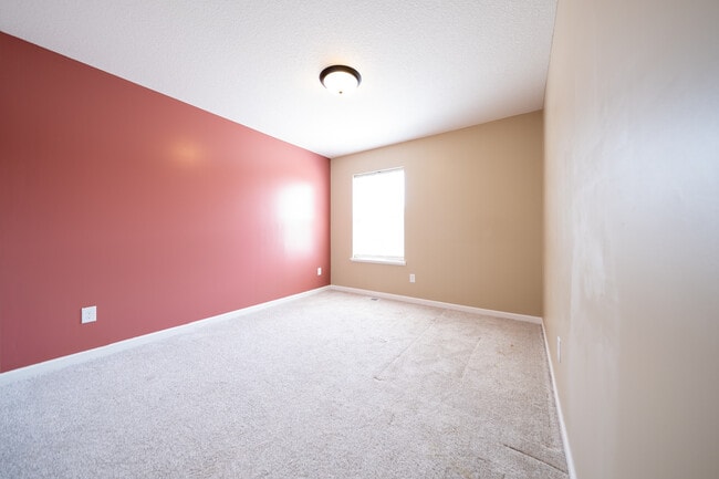 Building Photo - 6637 Jody Ave S