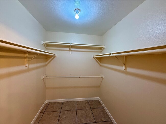 Building Photo - 1214 28th Ave N