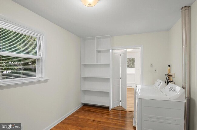 Building Photo - 2510 Davidsonville Rd