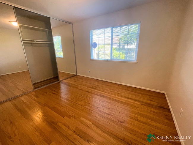 Building Photo - Spacious Four Bedroom Home in Westborough Neighborhood in South San Francisco