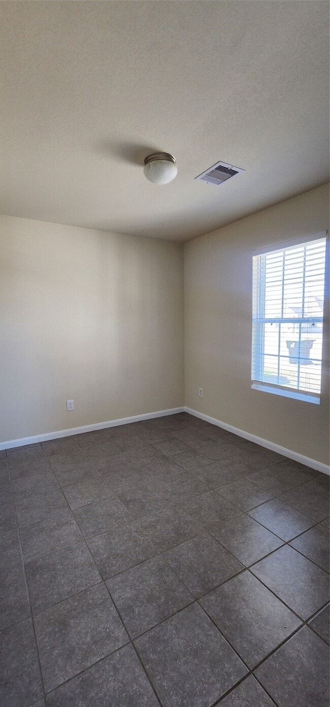 Building Photo - 8421 W 1st St