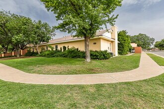 Building Photo - Wonderful 3 Bed, 2 Bath Property!!!