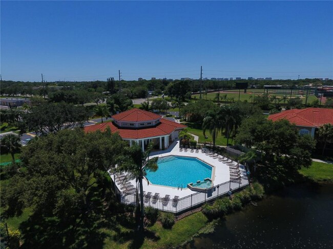 Building Photo - 1040 Villagio Cir